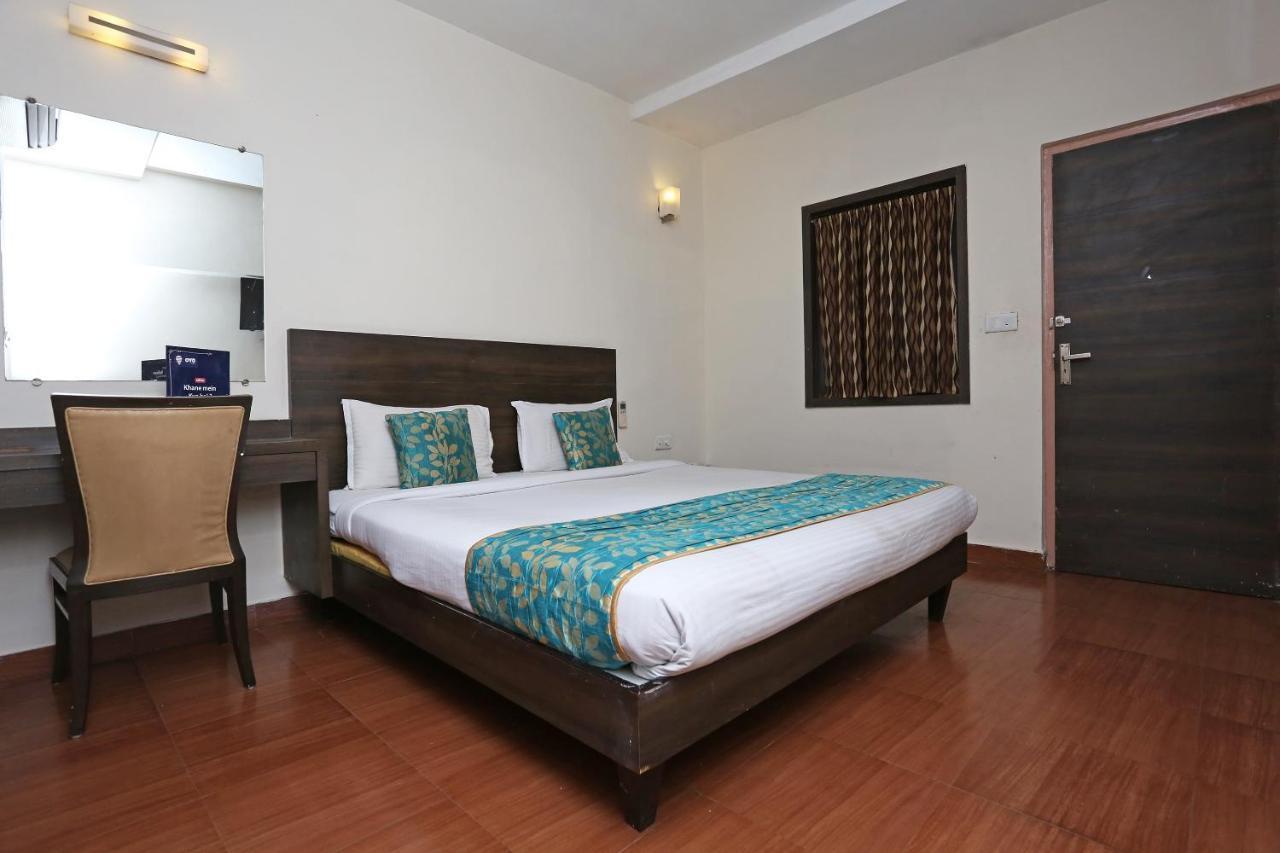 Oyo 4940 Hotel Sea Rock Raipur  Luaran gambar